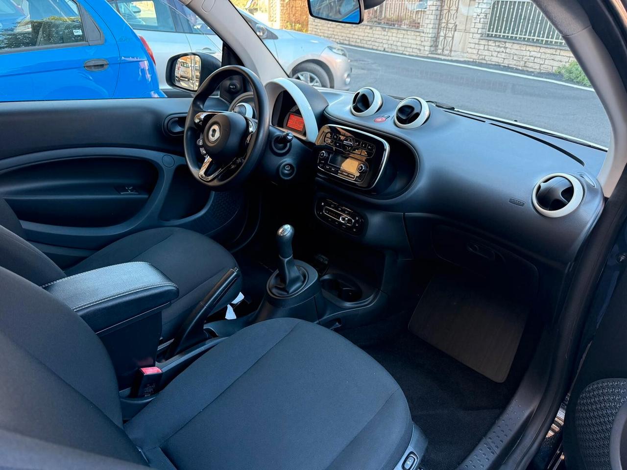 Smart ForTwo 1.0 71cv - 106.000km - Superprezzo - Tutto incluso