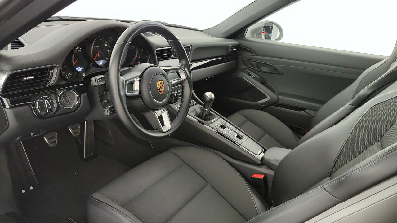 PORSCHE 911 Coupe 3.0 Carrera T