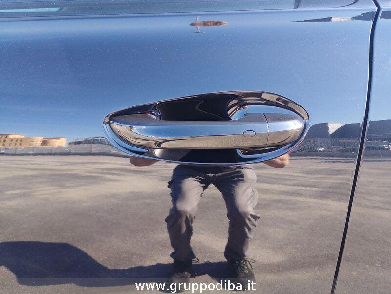 MG HS NUOVO HEV Nuova HEV Luxury Black