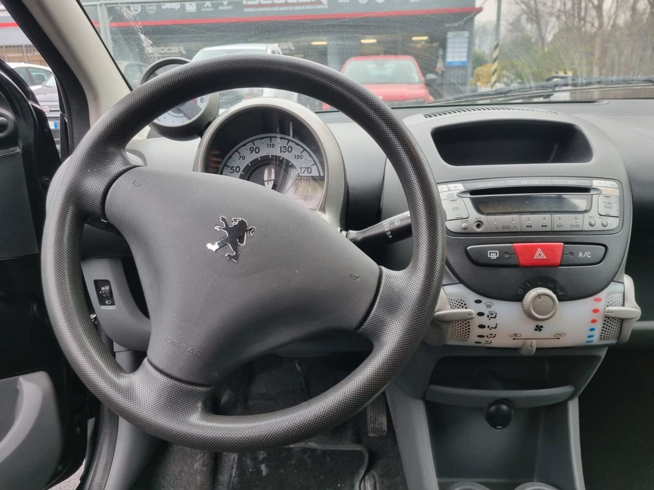 Peugeot 107 1.0 68CV 5p. Active 2Tronic