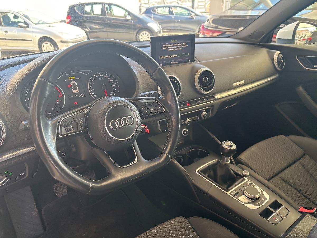 AUDI - A3 Cabrio - 1.6 TDI Sport