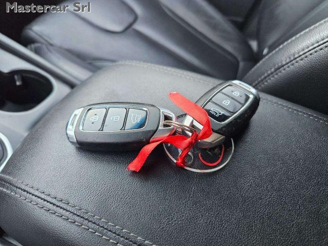 HYUNDAI Santa Fe 2.2 crdi 200cv Xprime 4wd auto A/T - FV943YL