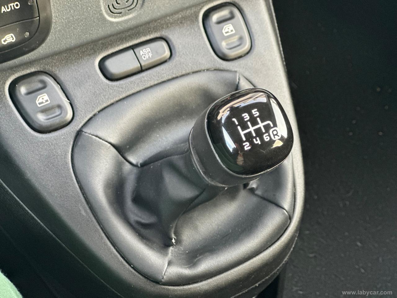 FIAT Panda 1.0 FireFly S&S Hybrid Cross