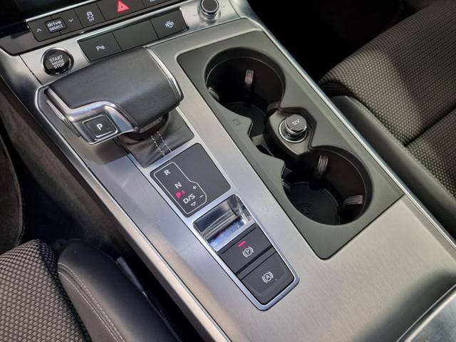 AUDI A6 Avant 40 2.0 TDI S tronic SLINE S-LINE