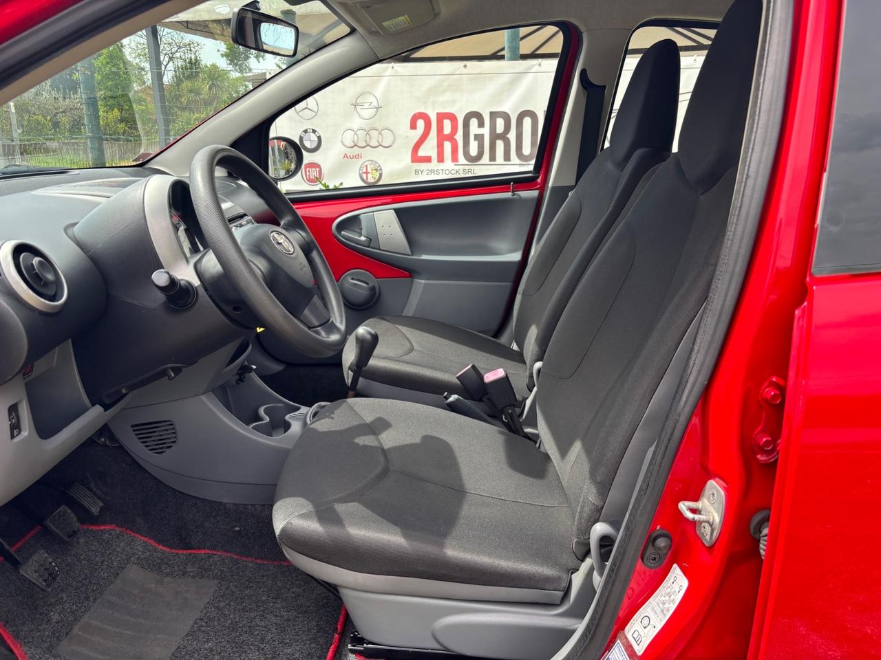 Toyota Aygo 1.0 50KW 5 porte Sol-2008"UNIPRO"