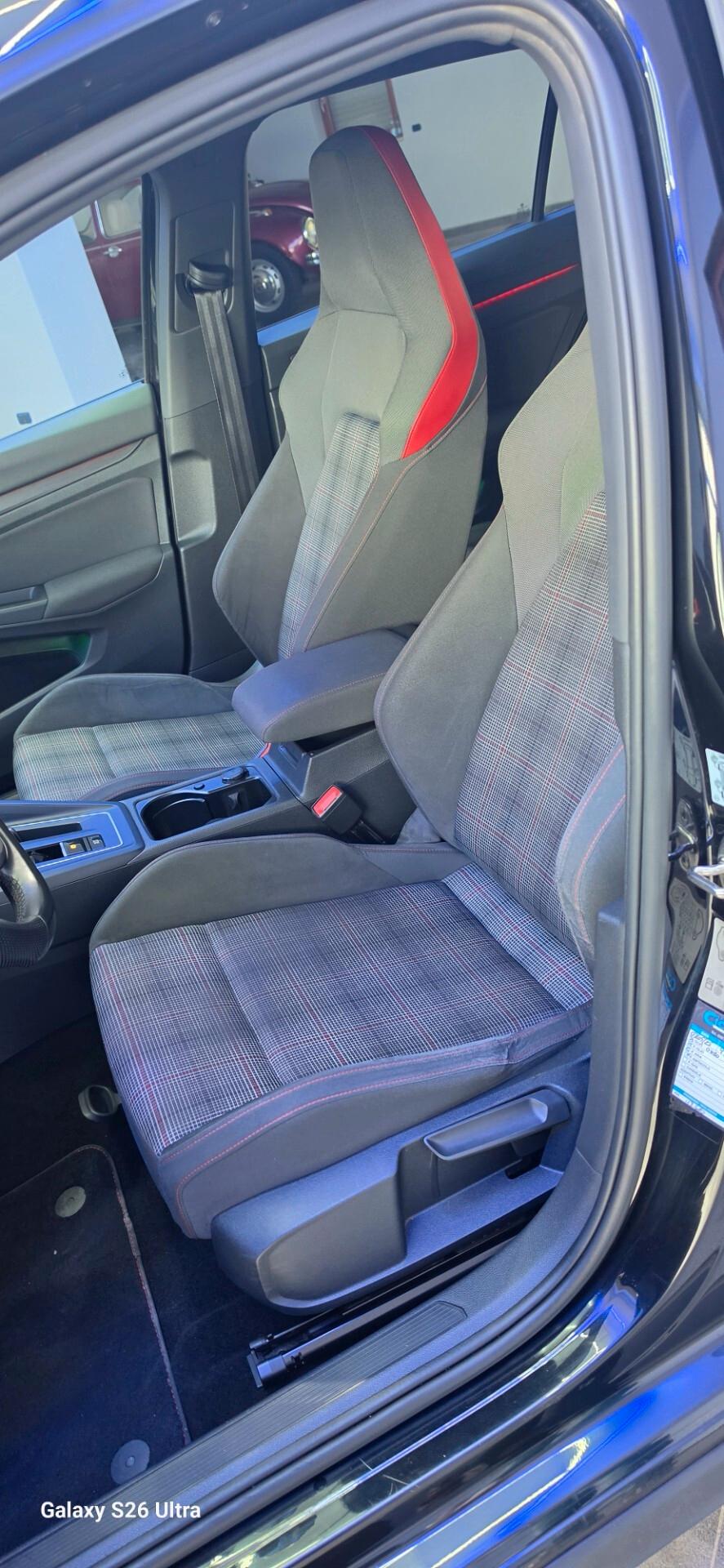 Volkswagen Golf 2.0 TSI GTI STRA Full