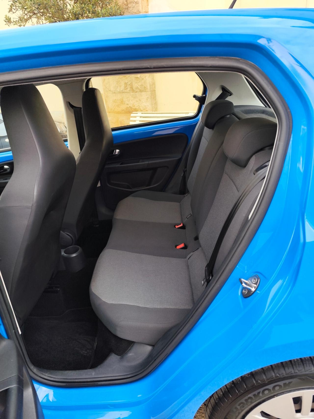 Volkswagen up! 1.0 5p. move ASG