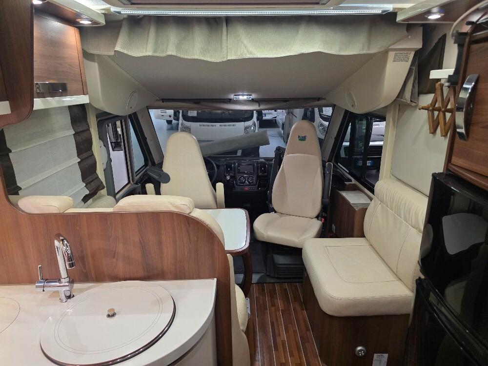 CAMPER MCLOUIS NEVIS 876G