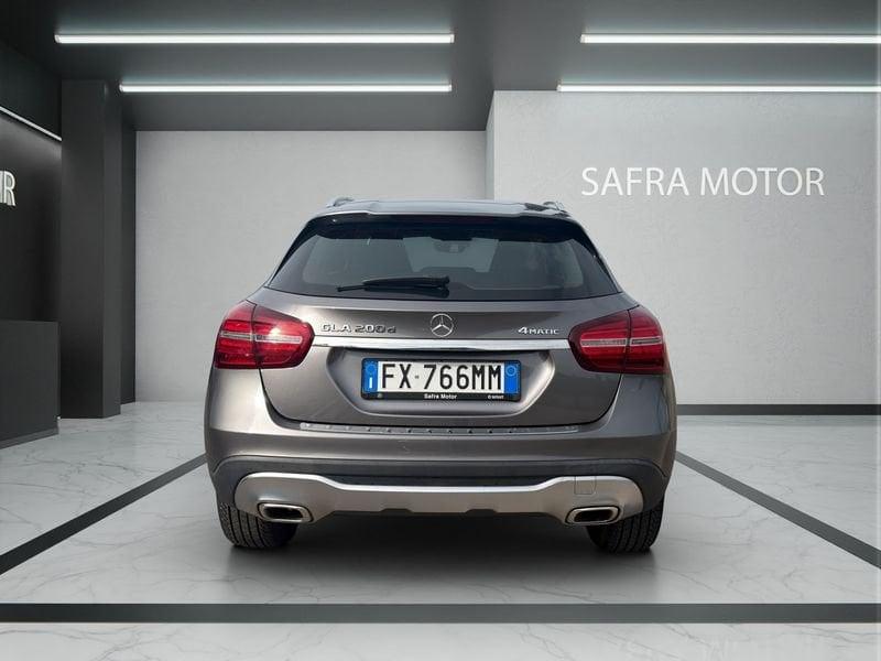 Mercedes-Benz GLA GLA 200d Sport 4matic