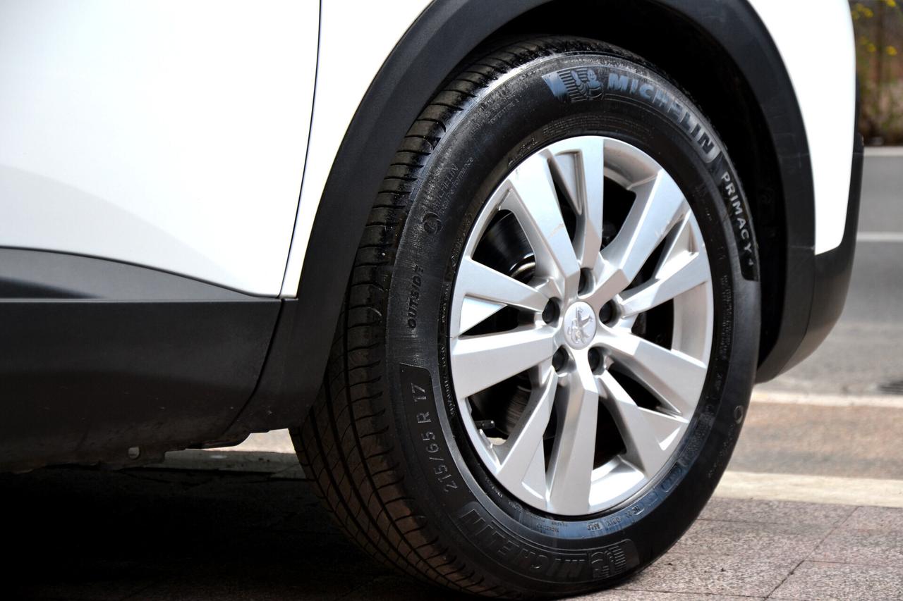 Peugeot 5008 1.5 HDi 130CV 7 POSTI AUT.**PREZZO REALE**UNIPRO'*