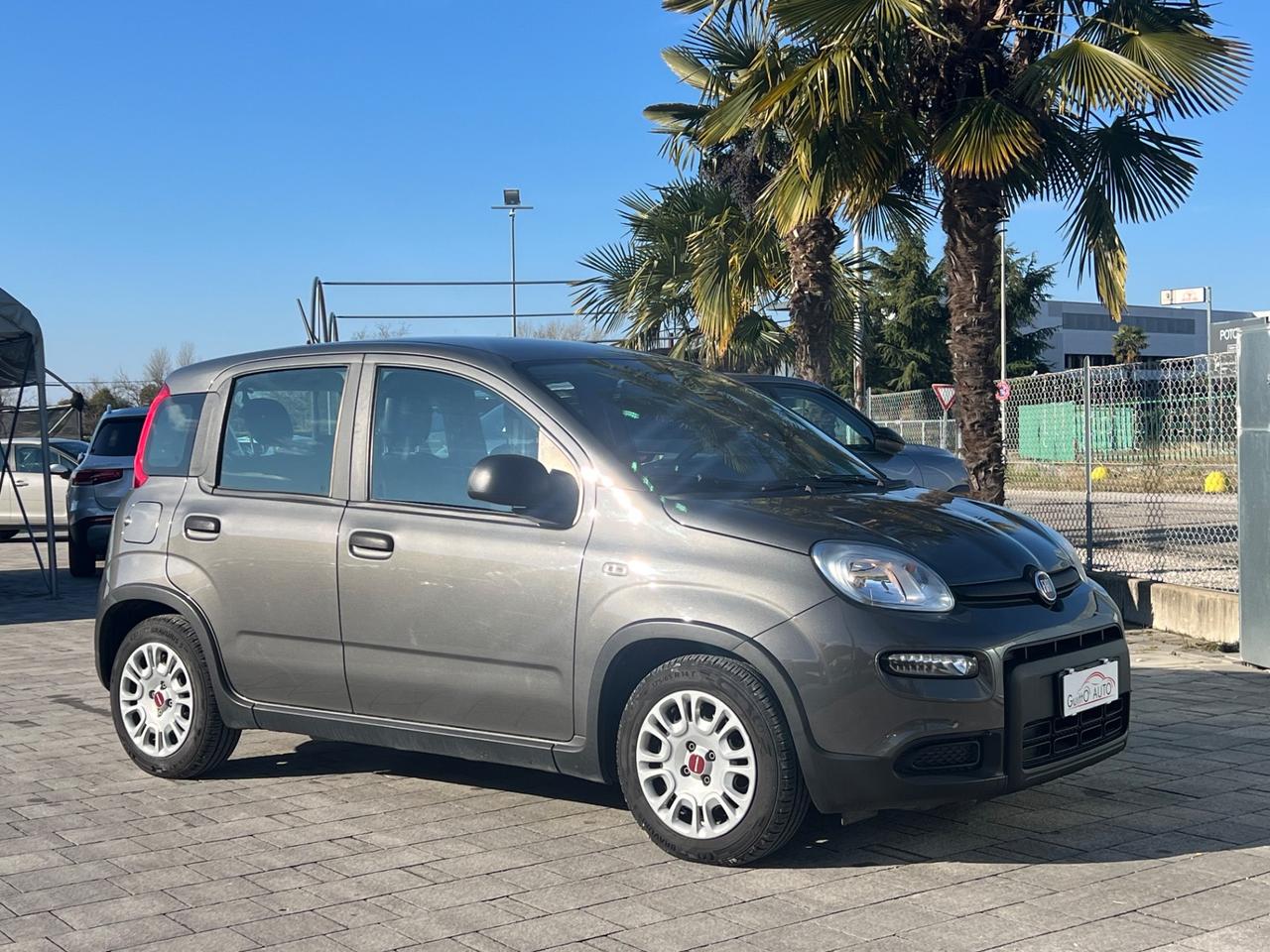 Fiat Panda 1.0 FireFly S&S Hybrid NEOPATENTATI