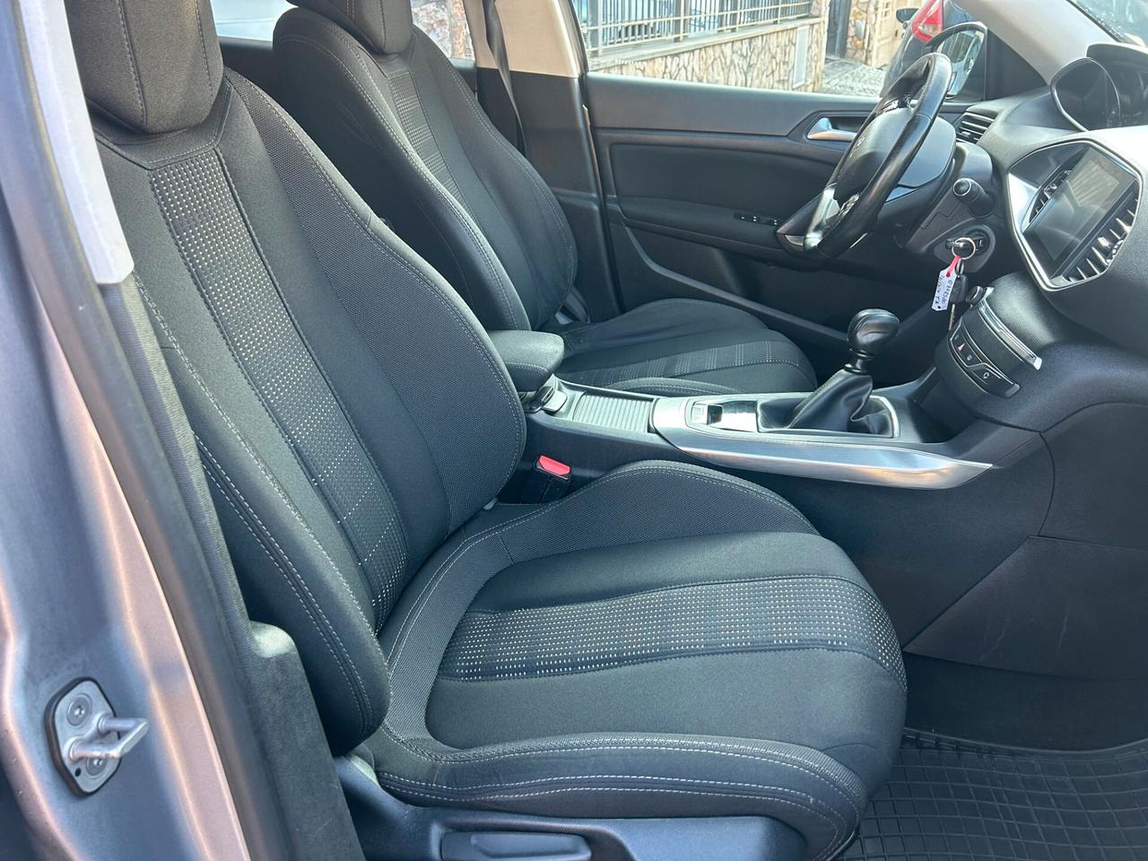 Peugeot 308 PureTech Turbo 130 S&S GT Line