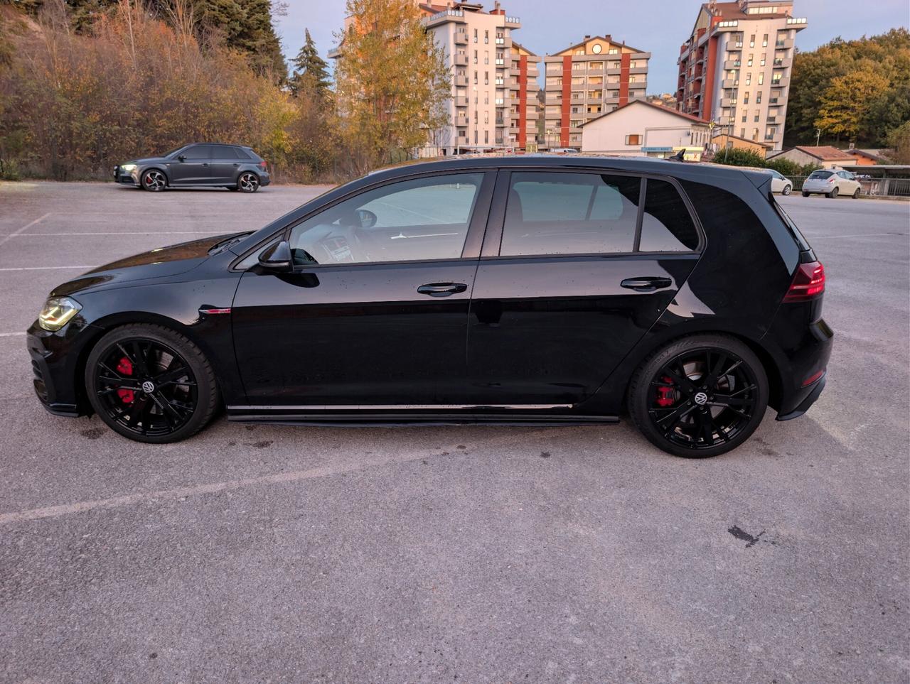 Volkswagen Golf GTI Performance 2.0 245 CV TSI DSG 5p. BMT