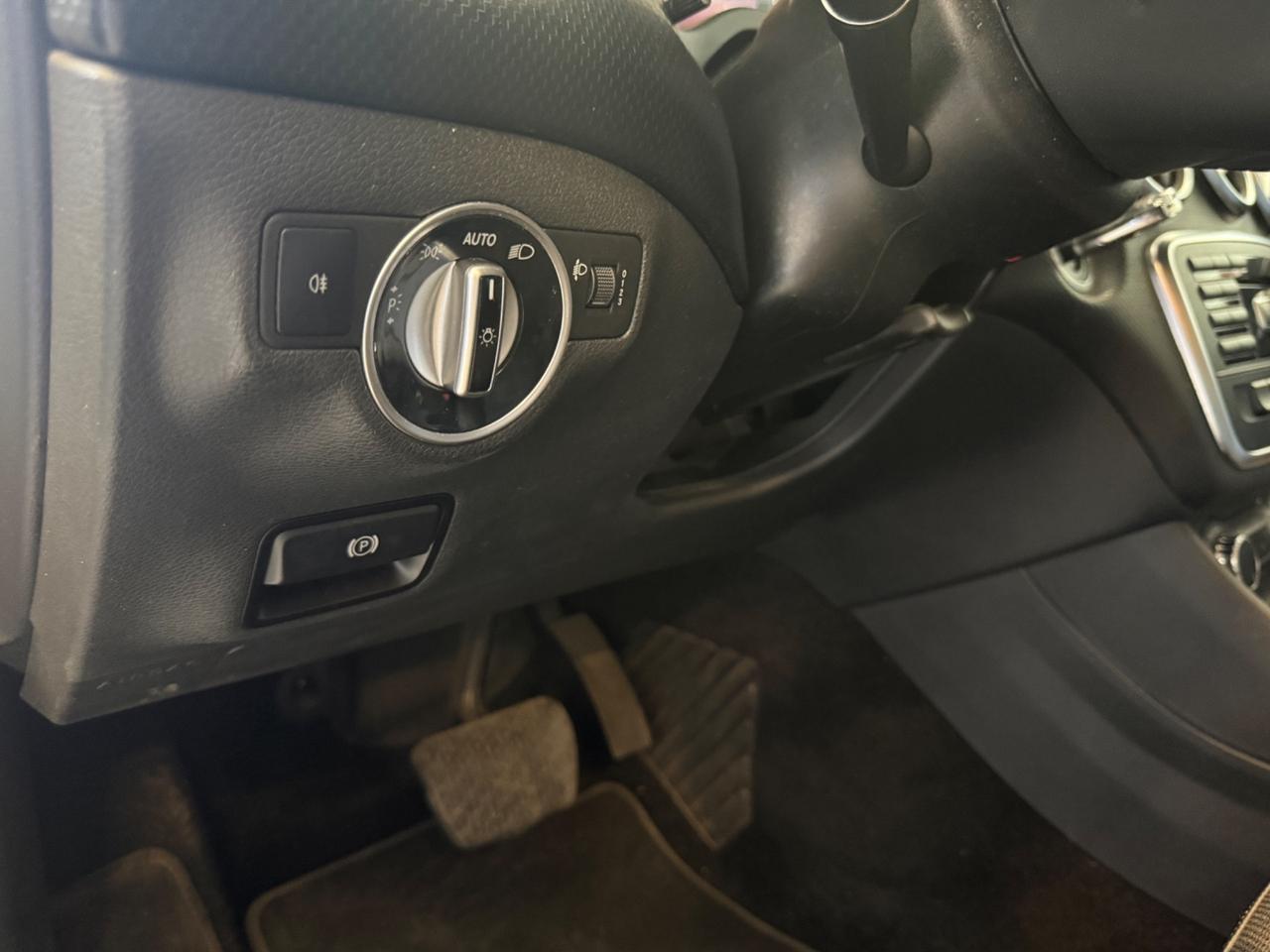 Mercedes-benz A 180 CDI Automatic Dark Night Edition