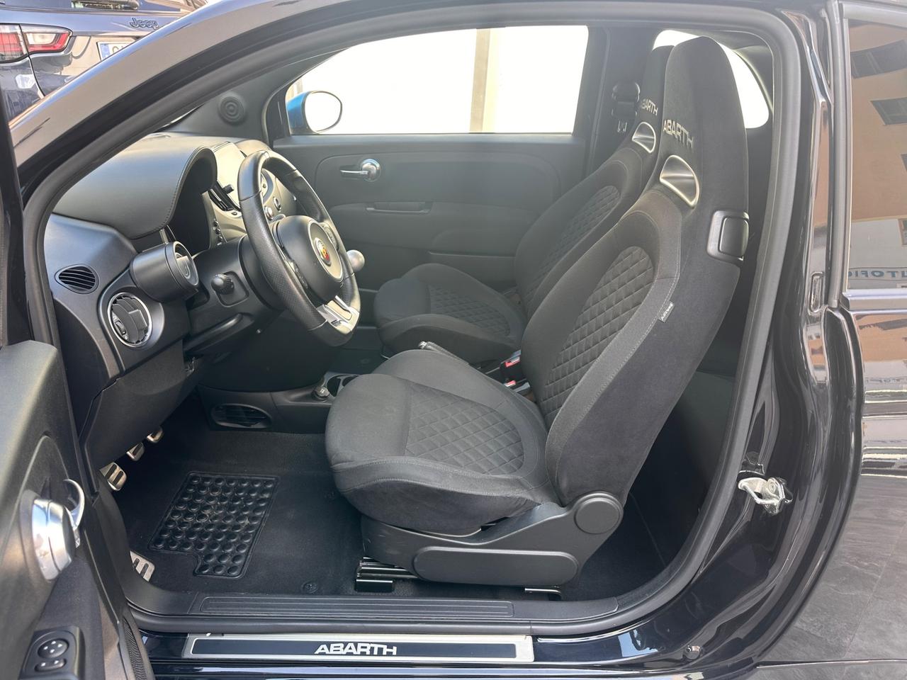 Abarth 595 1.4 Turbo T-Jet 165 CV