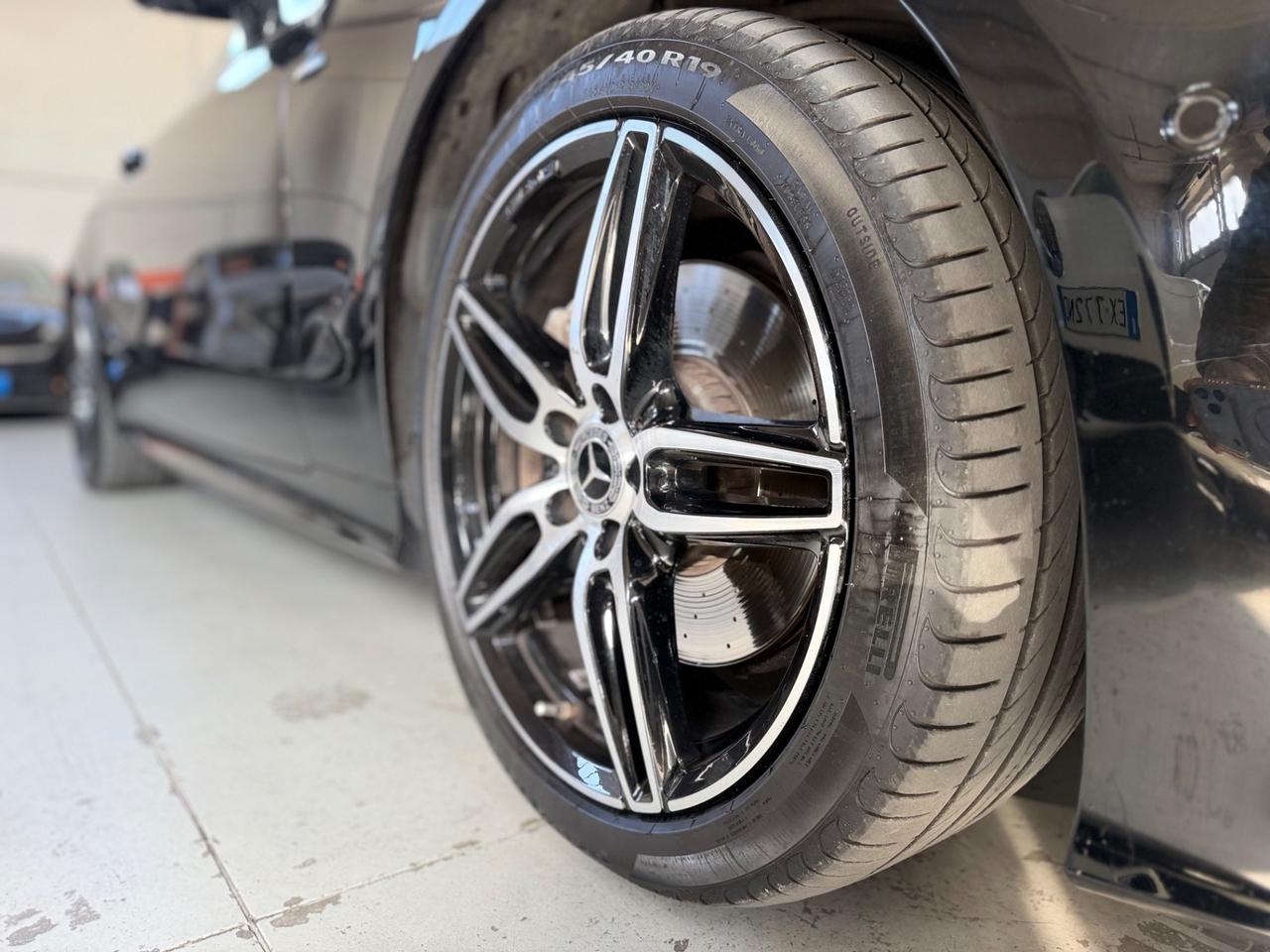 Mercedes-benz E 220 d 4Matic Auto AMG Premium Plus