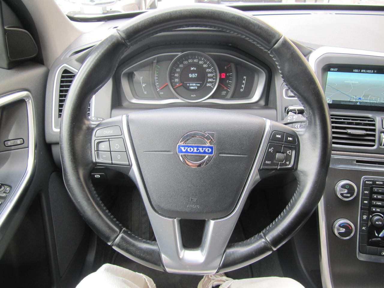Volvo XC 60 D4 Geartronic Momentum - AUTOMATICA