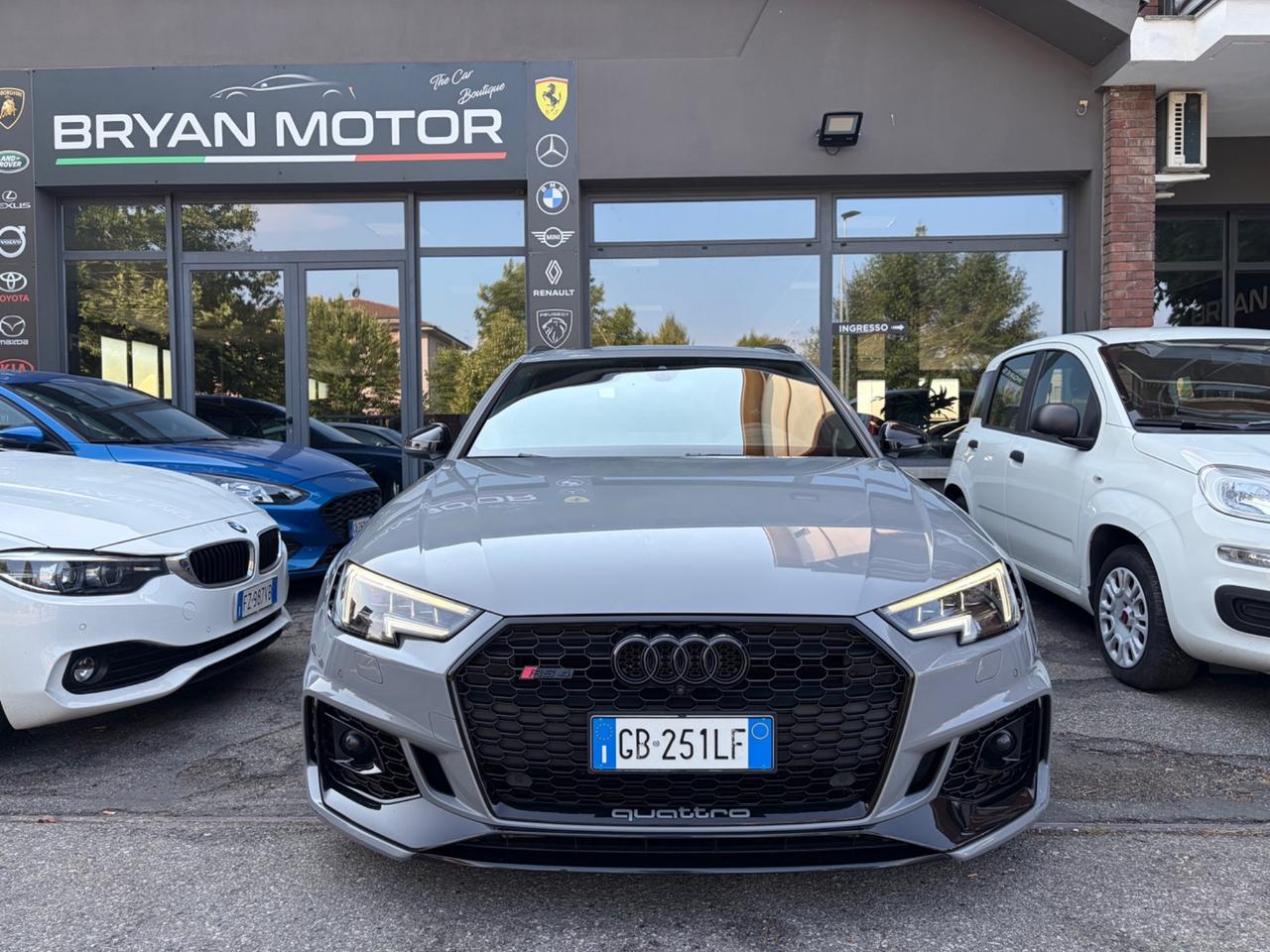 Audi rs4 avant