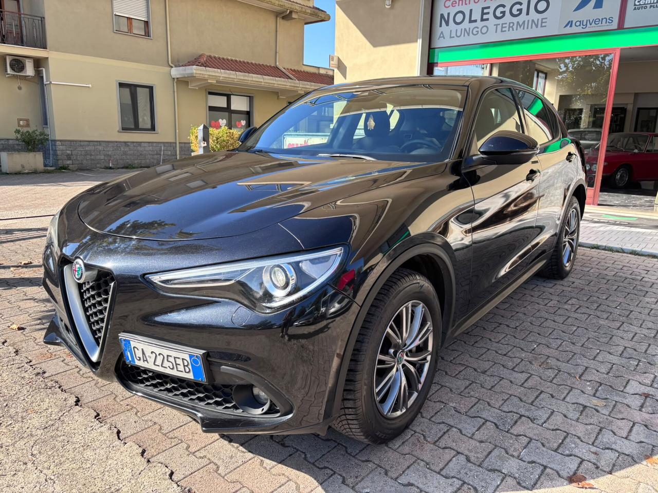Alfa Romeo Stelvio 2.2 Turbodiesel 190 CV AT8 Q4 Business