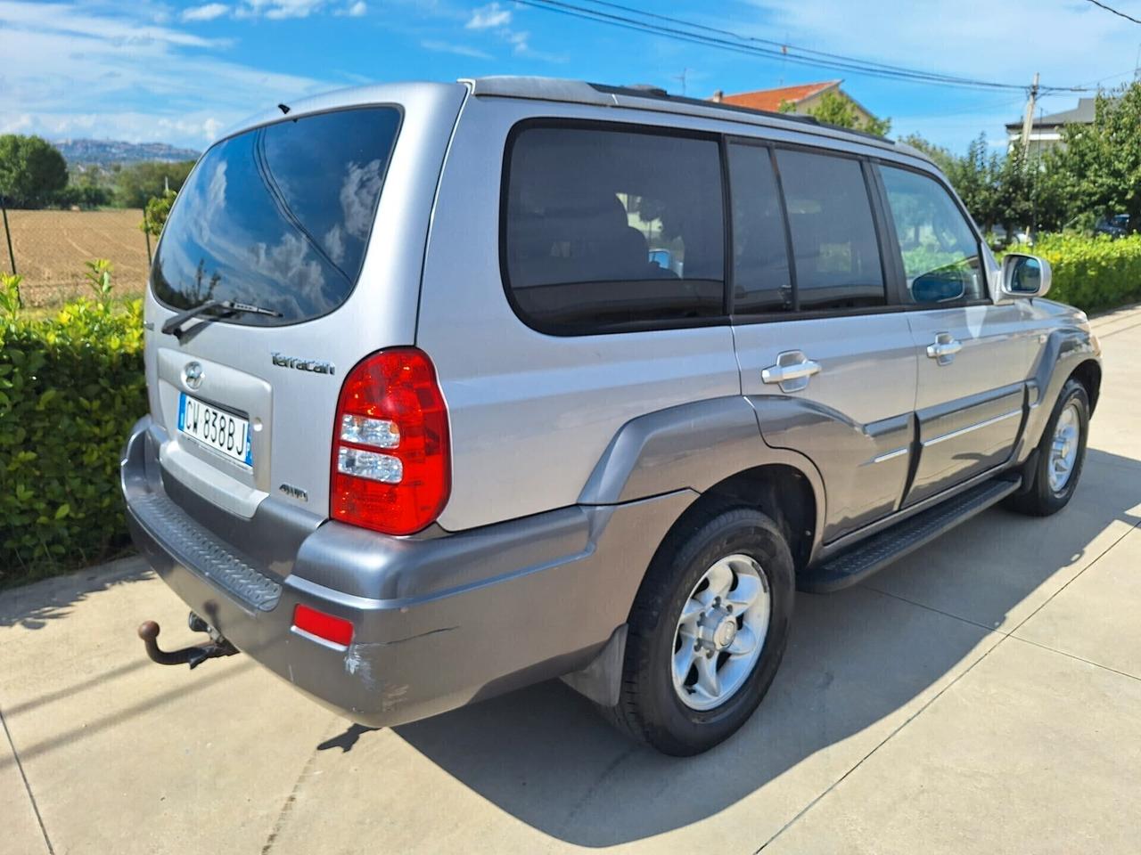 Hyundai Terracan 2.9 D. Gancio traino