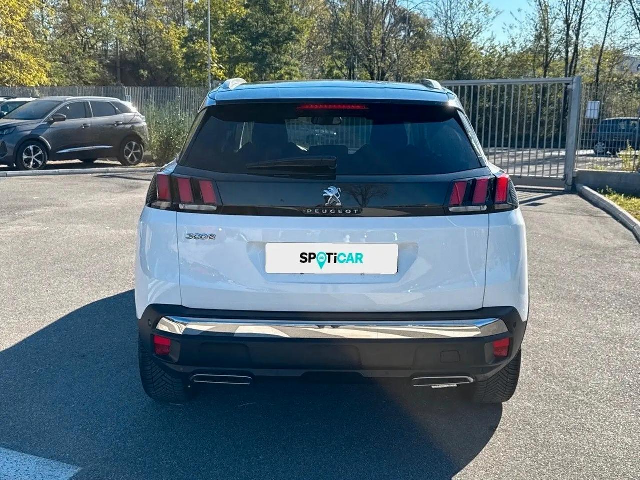 Peugeot 3008 BlueHDi 120 S&S Allure