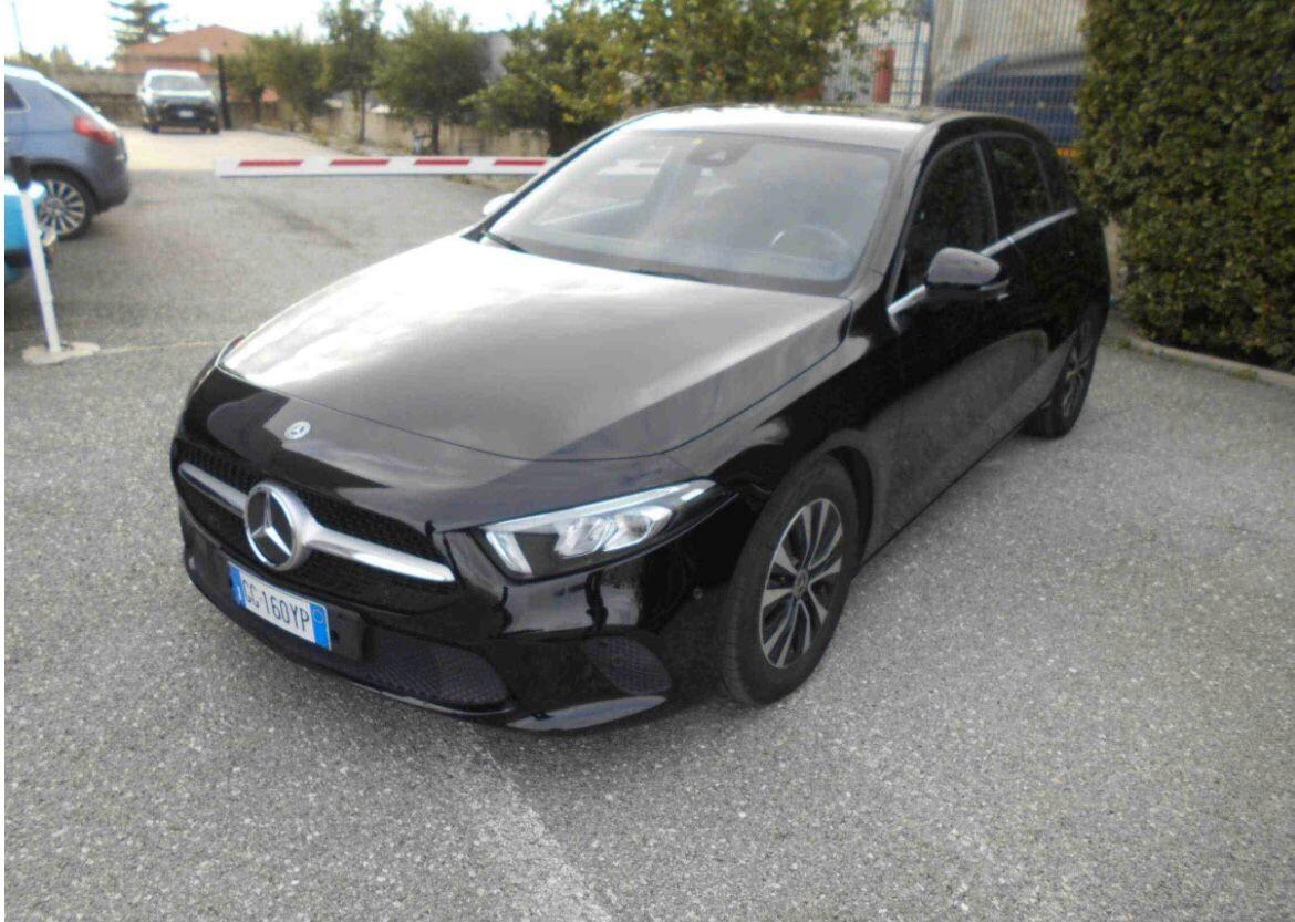 Mercedes A 180d Business Motore 2.0