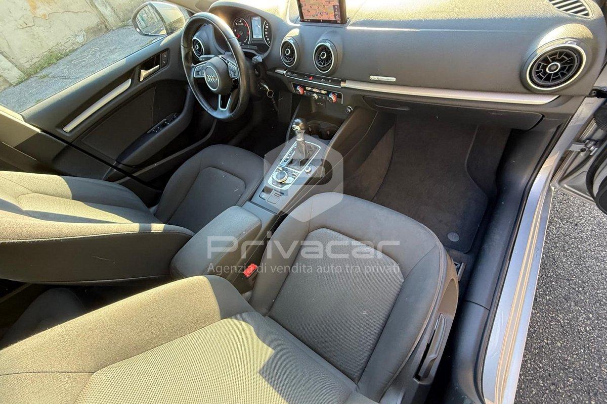 AUDI A3 Sedan 35 TDI S tronic Business