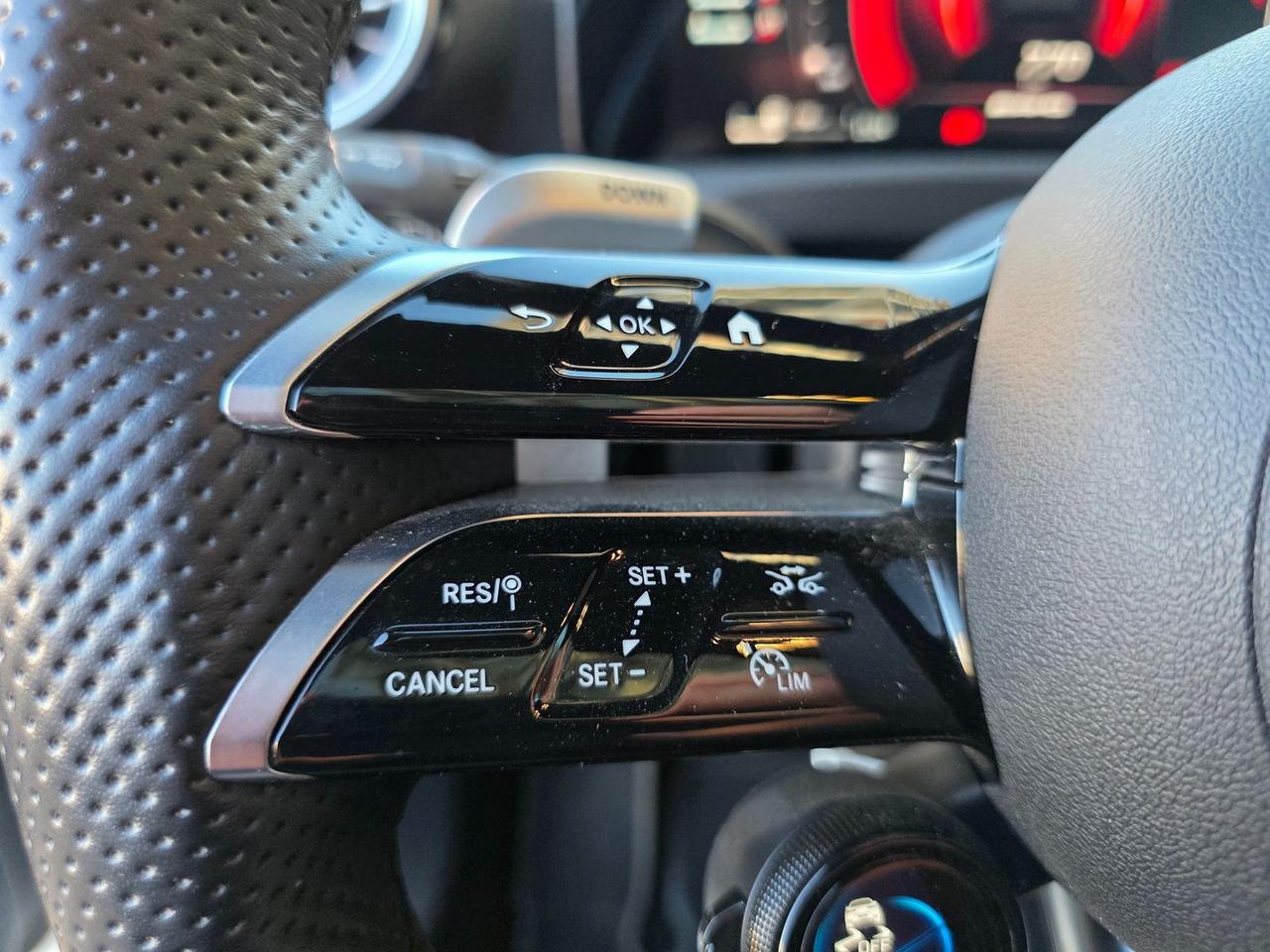 Mercedes-Benz A 35 AMG A-Class #8119