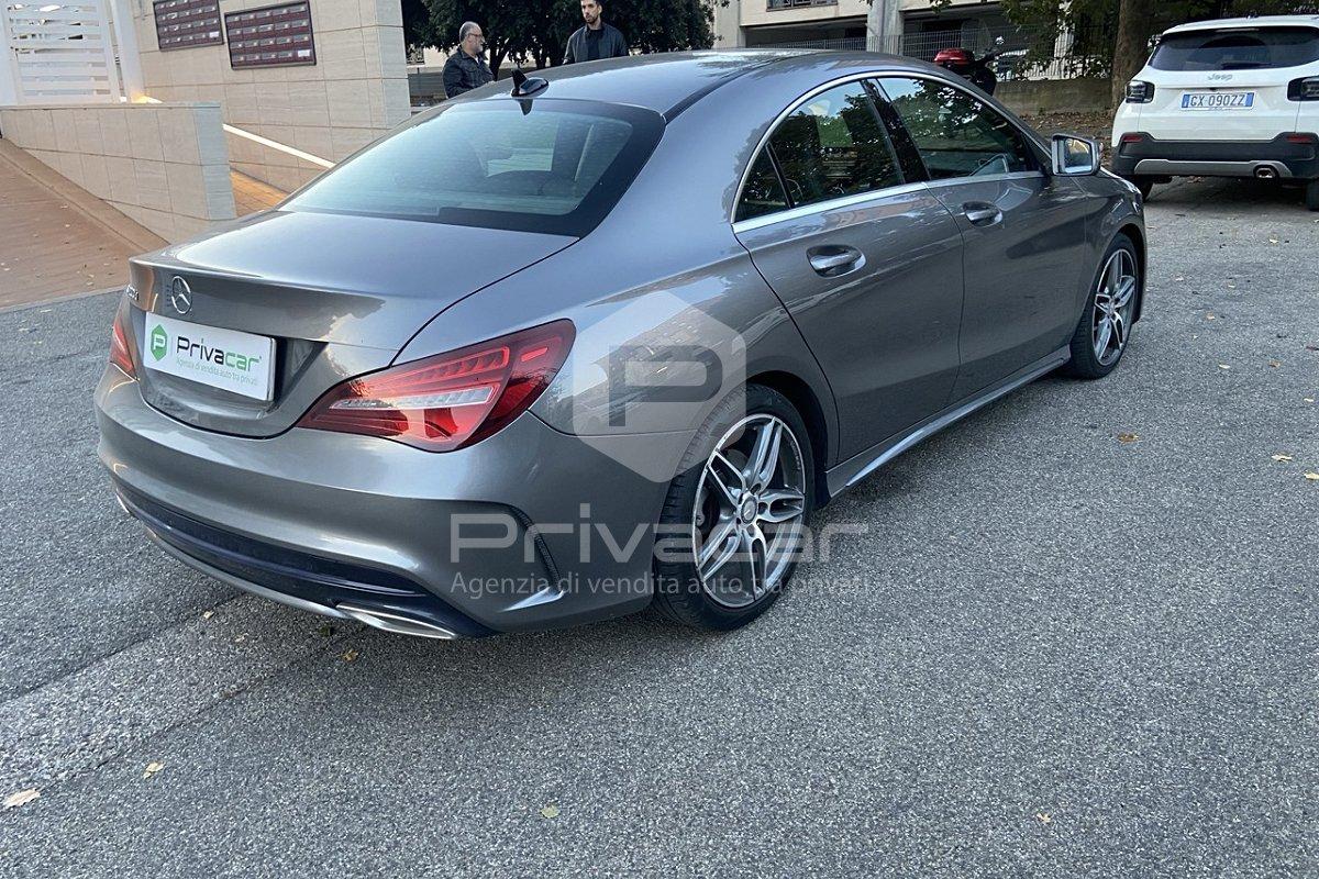 MERCEDES CLA 200 d Automatic Premium