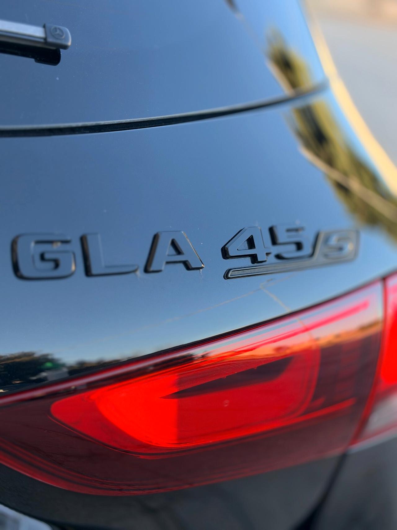 Mercedes-benz GLA 45 AMG S 4matic TURBO con TETTO APRIBILE,AMG PERFOMANCE,LUCI SOFFUSE,INTERNI IN PELLE AMG,VOLANTE AM