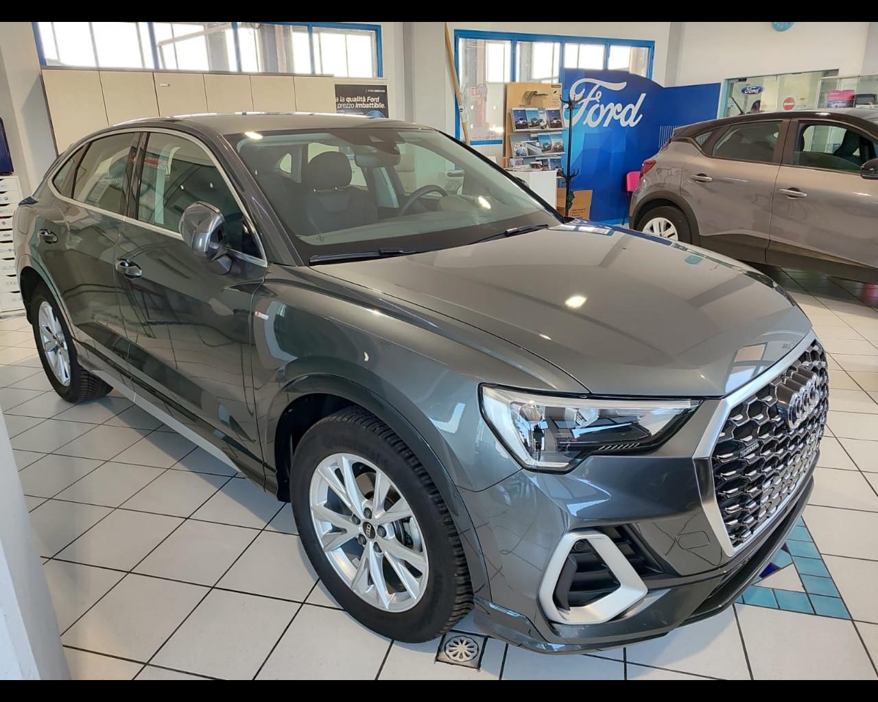 AUDI Q3 2ª serie - Q3 35 TDI quattro S tronic S line edition