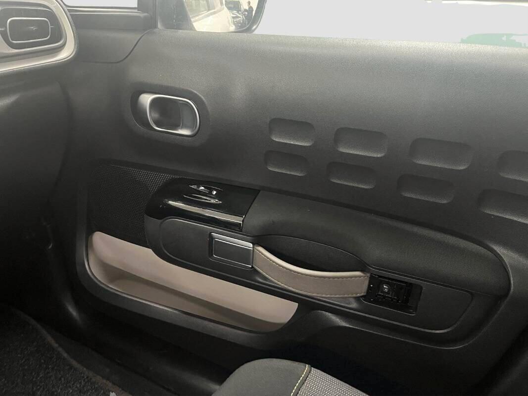 Citroen C3 PureTech 110 S&S EAT6 Shine