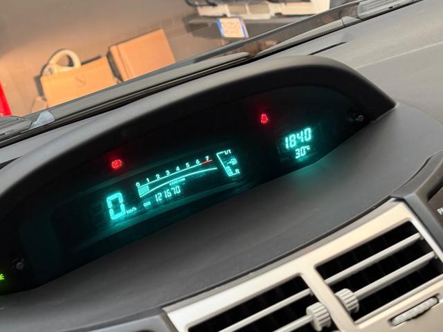 TOYOTA Yaris 1.0 5 porte Sol