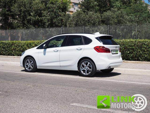BMW 218 d Active Tourer Advantage