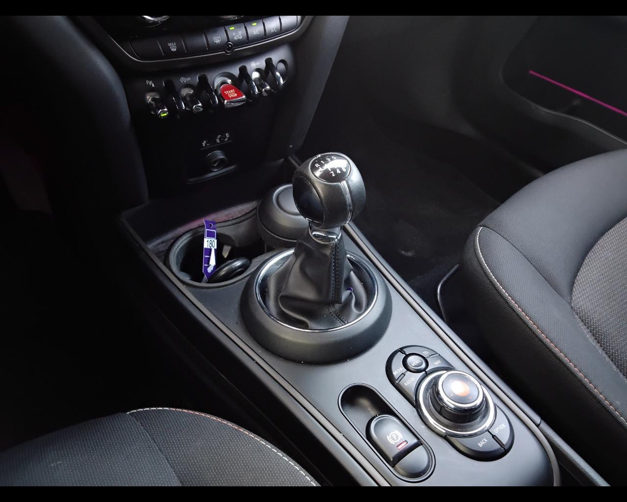 MINI Mini Countryman F60 2017 - Mini Countryman 2.0 Cooper D Boos