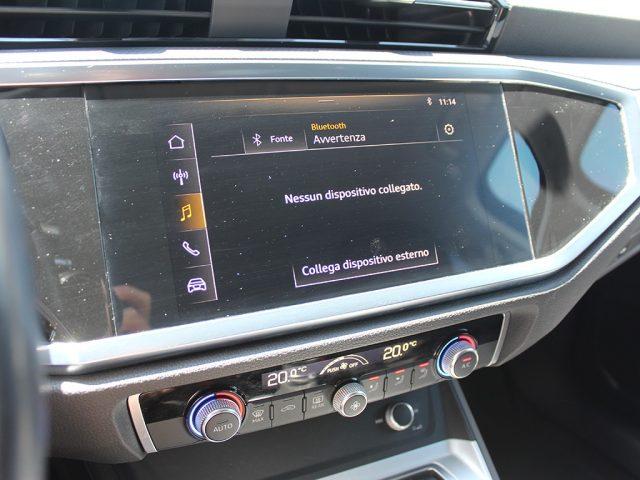 AUDI Q3 35 TFSI Business