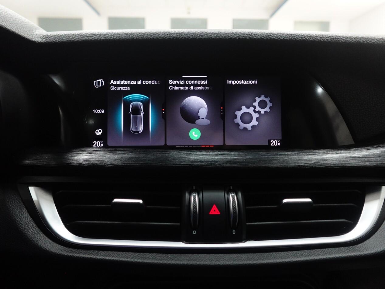 Alfa Romeo Stelvio 2.2 MJT 160 CV AT8 RW BUSINESS