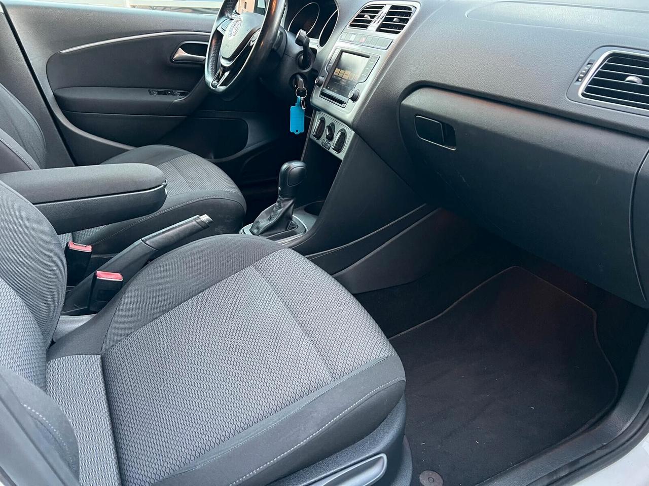 VW POLO 1.4 TDI 90cv DSG 5p BlueMotion TECH NEOPAT