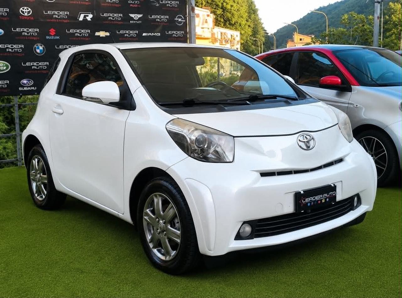 Toyota iQ 1.0