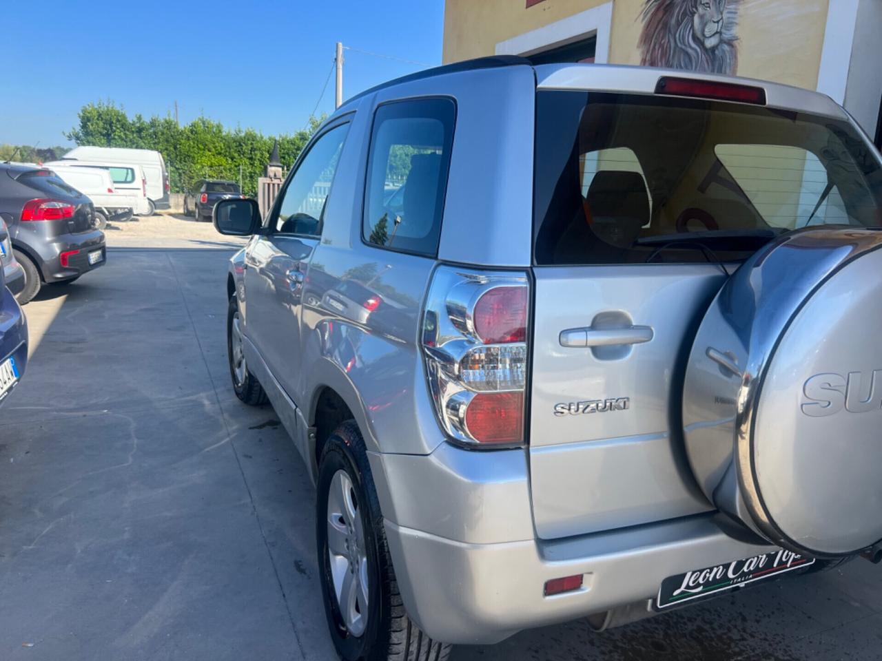 Suzuki Grand Vitara 1.6 16V 3 porte 4x4 gommato e tagliandato