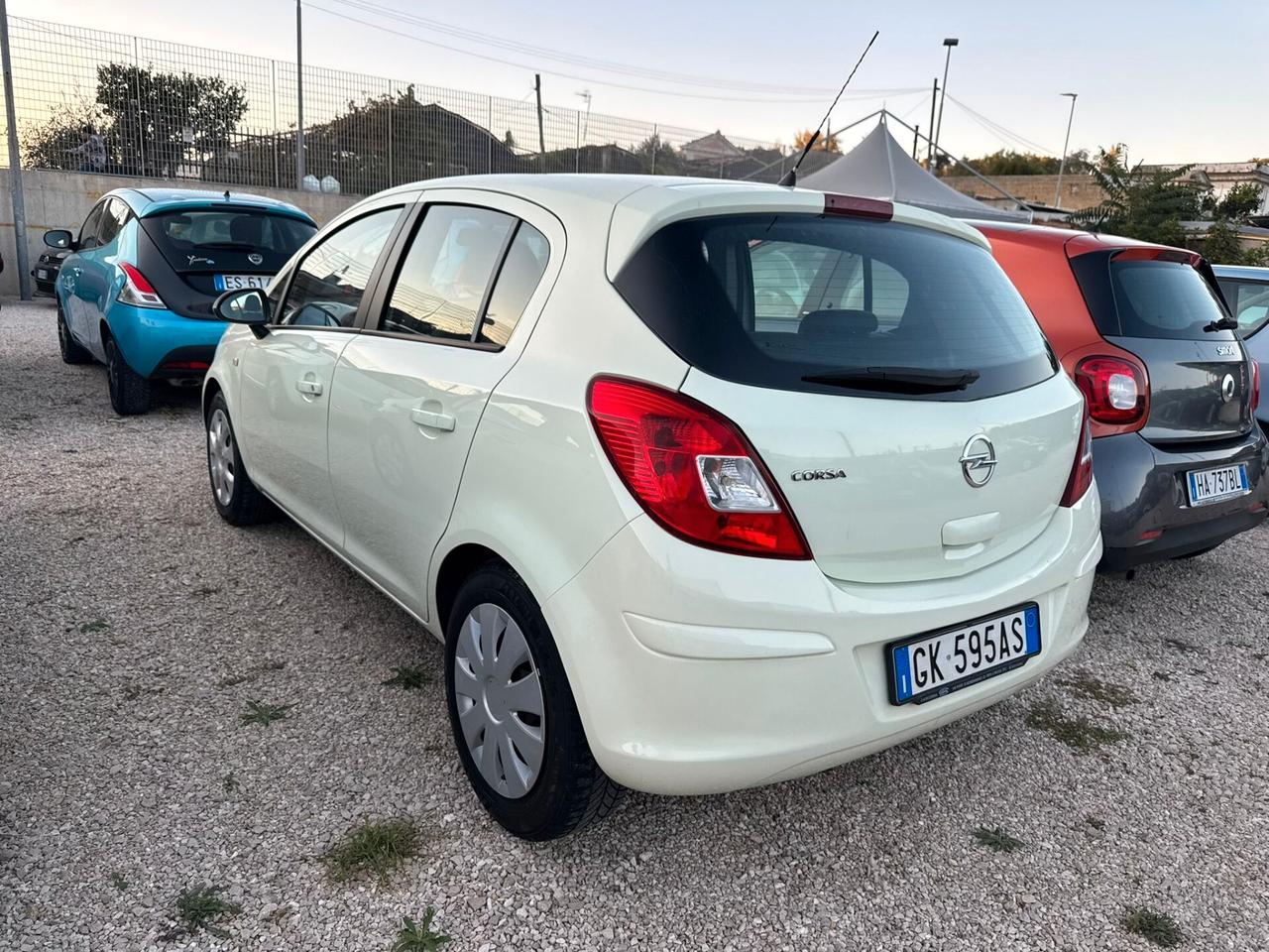 Opel Corsa 1.2 benzina