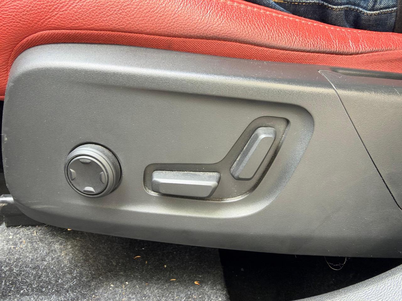 Volvo XC40 T3 Geartronic FULL OPTIONAL