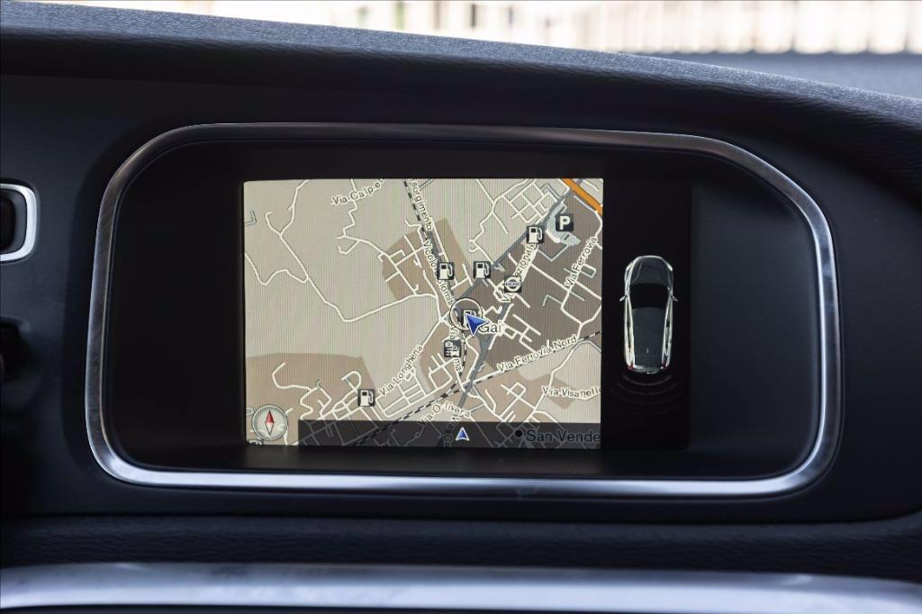 VOLVO V40 2.0 d2 Kinetic geartronic del 2016