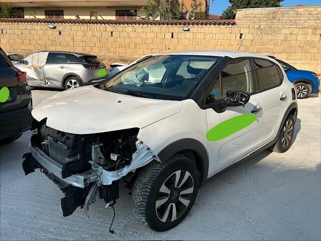 Citroen C3 2024 PureTech 100 S&S You Pack Plus incidentata