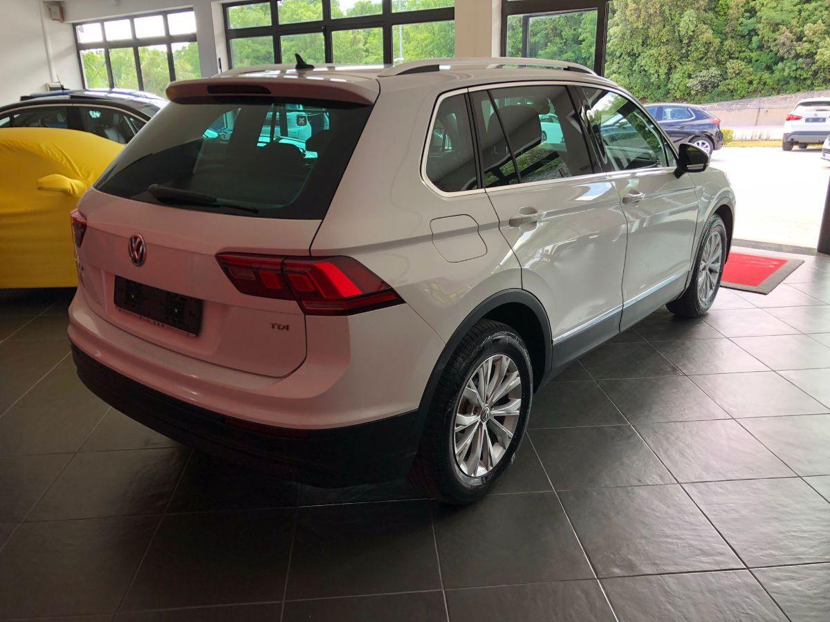 VOLKSWAGEN - Tiguan - 1.6 TDI SPORT BMT