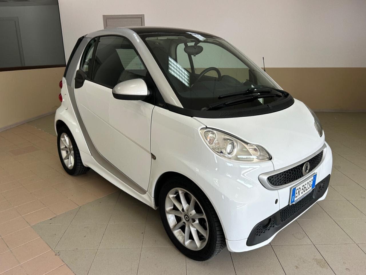 Smart ForTwo 1000 52 kW coupé passion