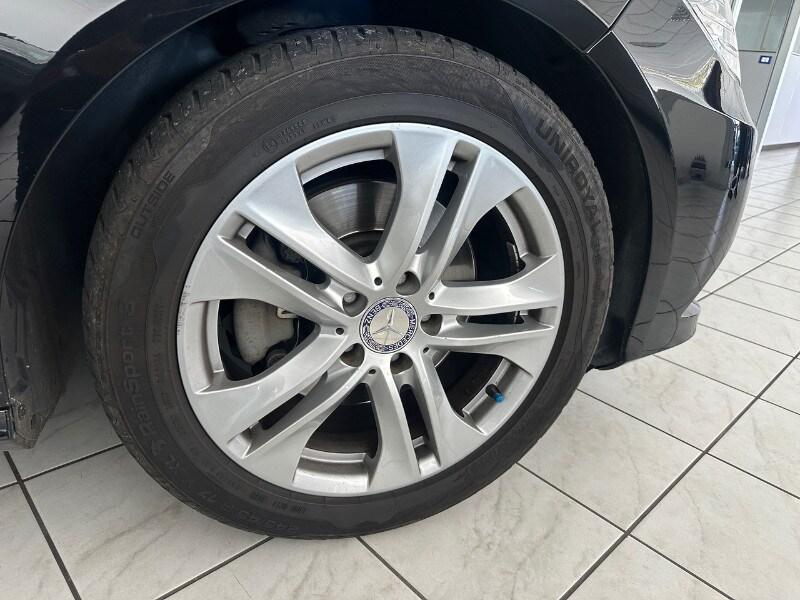 MERCEDES Classe E (W/S212) E 250 CDI S.W. Blu...