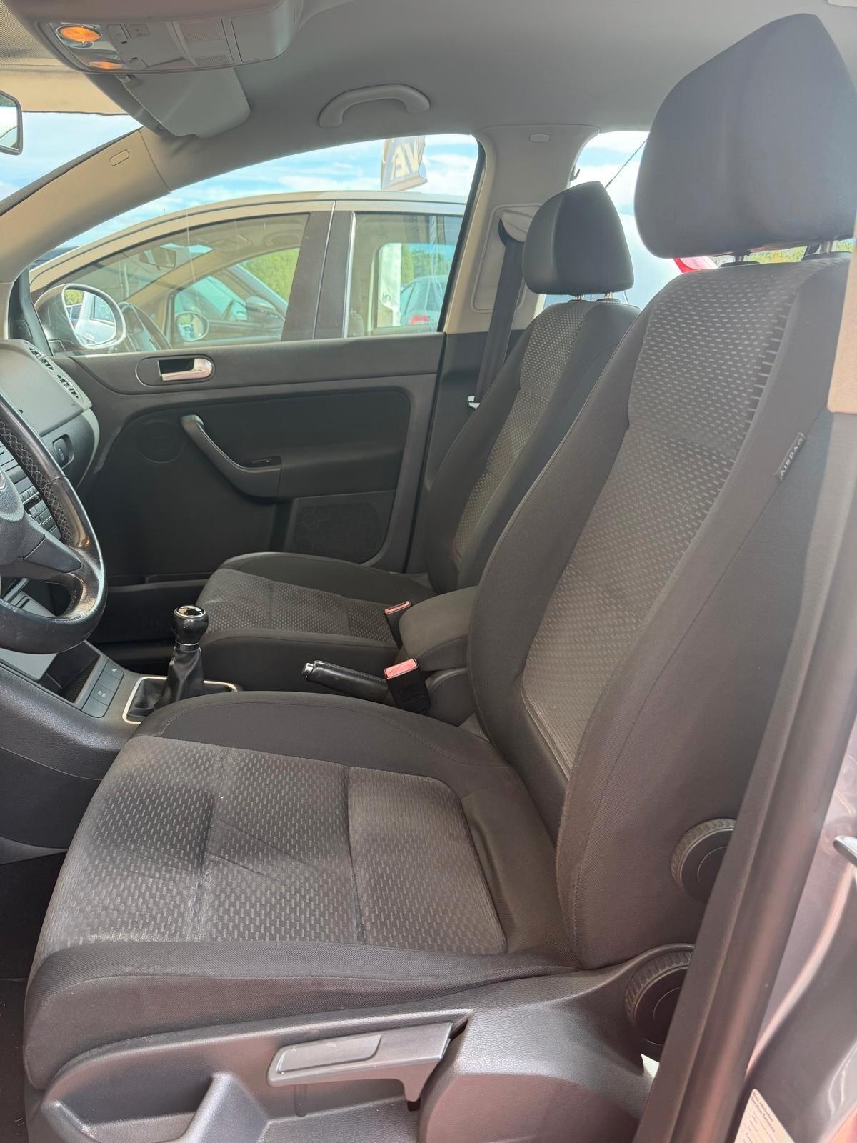 Volkswagen Golf Plus 1.6 TDI DPF Highline