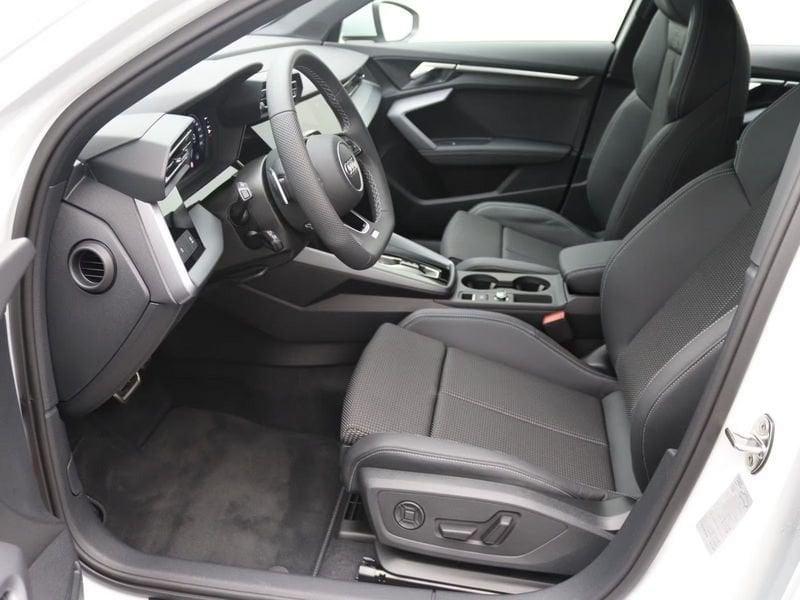 Audi A3 A3 SPB 30 TFSI S tronic S line edition Black Pack 18" Camera