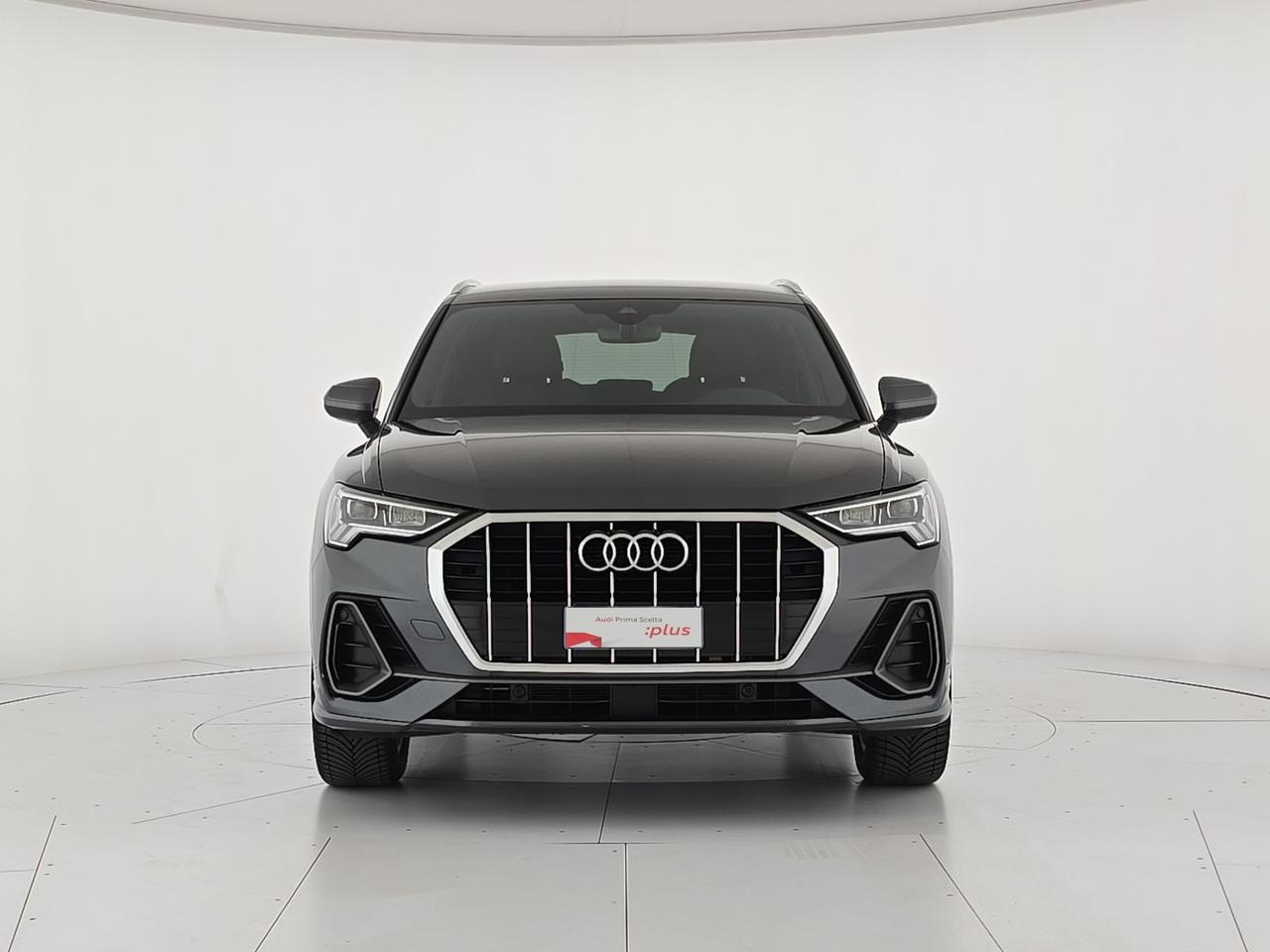 Audi Q3 35 2.0 tdi s line edition s-tronic